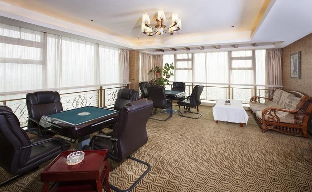 Chengdu Taicheng Hotel Exterior photo