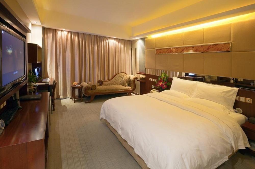 Chengdu Taicheng Hotel Exterior photo