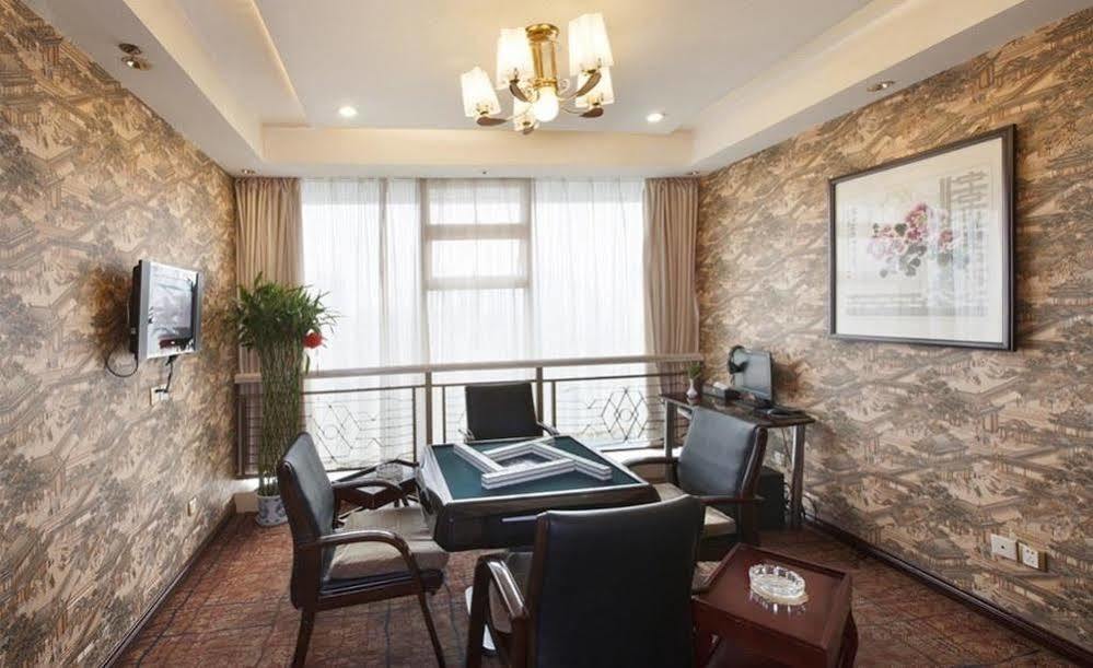 Chengdu Taicheng Hotel Exterior photo